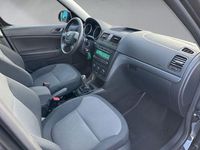 Gebraucht Skoda Yeti Ambition 122 PS (89 kW) 2012 Schwarz SUV