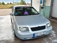 Gebraucht VW Bora 101 PS (74 kW) 1999 Silber Limousine