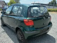 Gebraucht Toyota Yaris 65 PS (47 kW) 2003 Grün Kleinwagen