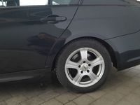 Gebraucht BMW 320 163 PS (119 kW) 2007 Schwarz metallic Limousine