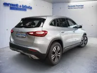 Gebraucht Mercedes GLA200 Advanced 163 PS (119 kW) 2024 Silber SUV