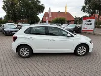 Gebraucht VW Polo Life 95 PS (69 kW) 2022 Weiß Kleinwagen