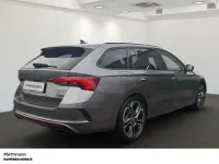 Gebraucht Skoda Octavia Plus Edition 245 PS (180 kW) 2023 Grau Kombi