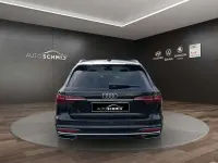 Gebraucht Audi A4 Advanced 163 PS (119 kW) 2023 Mythosschwarz metallic Kombi