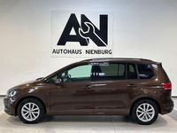 Gebraucht VW Touran 150 PS (110 kW) 2015 Braun Van / Kleinbus