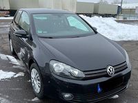 Gebraucht VW Golf VI Team 105 PS (77 kW) 2010 Schwarz Kleinwagen