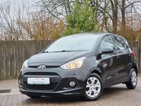 Gebraucht Hyundai i10 Classic 67 PS (49 kW) 2016 Schwarz Kleinwagen