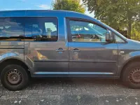 Second-hand VW Caddy Life 105 CP (77 kW) 2009 Gri Monovolum