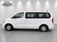 Gebraucht Hyundai H-1 Comfort 136 PS (100 kW) 2013 Gelb Van / Kleinbus