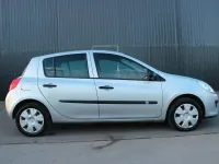 Occasion Renault Clio III Authentique 75 ch (55 kW) 2006 Gris Berline
