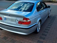 Second-hand BMW 320 170 CP (125 kW) 2002 Berlinǎ