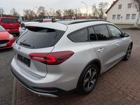 Gebraucht Ford Focus Active X 116 PS (85 kW) 2024 Moondust silber metallic Kombi