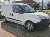 Gebraucht Fiat Doblò 95 PS (69 kW) 2017 Weiß Van / Kleinbus