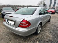 Gebraucht Mercedes E240 Elegance 177 PS (130 kW) 2002 Silber Limousine