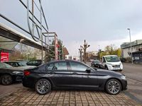 Gebraucht BMW 520 Sport Line 190 PS (139 kW) 2018 Grau Limousine