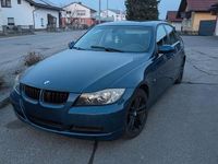 Second-hand BMW 318 143 CP (105 kW) 2004 Albastru Berlinǎ