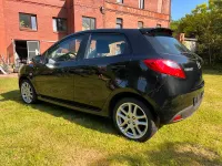 Gebraucht Mazda 2 102 PS (75 kW) 2010 Schwarz Kleinwagen