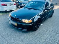 Gebraucht BMW 318 143 PS (105 kW) 2004 Schwarz Limousine