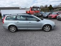 Gebraucht Volvo V70 181 PS (133 kW) 2015 Silber Kombi