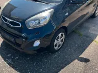 Gebraucht Kia Picanto 60 PS (44 kW) 2010 Schwarz Kleinwagen
