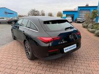 Gebraucht Mercedes CLA180 116 PS (85 kW) 2024 Nachtschwarz Limousine