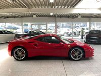 Gebraucht Ferrari 488 670 PS (492 kW) 2016 Rosso corsa ds 322 Coupé