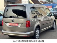 Gebraucht VW Caddy Maxi 102 PS (75 kW) 2020 Mojave beige metallic Van / Kleinbus