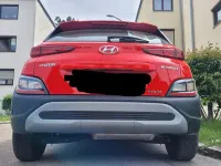 Gebraucht Hyundai Kona Select 105 PS (77 kW) 2022 Orange SUV