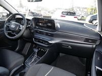 gebraucht Hyundai i20 Prime*inklWinter*RädRKam*TotWinkelAS*BOSE*Klima*SitzHeiz*LenkrHeiz