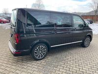 Gebraucht VW Multivan Highline 204 PS (150 kW) 2024 Schwarz Van