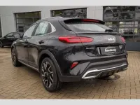 Neu Kia XCeed Vision 150 PS (110 kW) 2026 Schwarz SUV