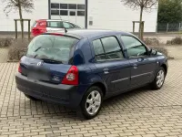Gebraucht Renault Clio 75 PS (55 kW) 2005 Blau Kleinwagen