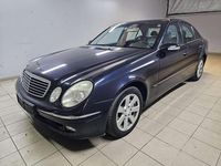 Gebraucht Mercedes E320 Avantgarde 204 PS (150 kW) 2002 Blau Limousine