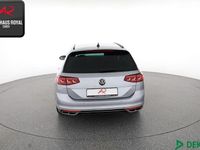 Gebraucht VW Passat R-line 190 PS (139 kW) 2022 Silber Kombi