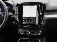 Gebraucht Volvo XC40 Core 163 PS (119 kW) 2024 Grün SUV