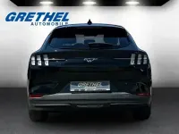 Gebraucht Ford Mustang Mach-E 216 kW (294 PS) 2021 Schwarz SUV