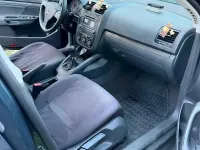 Gebraucht VW Golf V 105 PS (77 kW) 2006 Blau Kleinwagen