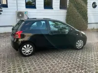 Gebraucht Toyota Yaris 87 PS (63 kW) 2008 Schwarz Kleinwagen