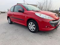 Gebraucht Peugeot 206+ Basis 73 PS (53 kW) 2011 Rot Kleinwagen