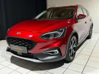 Używany Ford Focus Active 120 KM (88 kW) 2020 Czerwony Sedan/Limuzyna