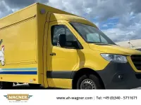 Używany Mercedes Sprinter 150 KM (110 kW) 2023 Żółty Van