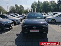 Gebraucht VW Tiguan Life 150 PS (110 kW) 2022 Schwarz SUV