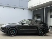 Gebraucht Porsche Cayenne GTS 460 PS (338 kW) 2023 Schwarz SUV