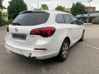 Gebraucht Opel Astra 136 PS (100 kW) 2015 Weiß Kombi
