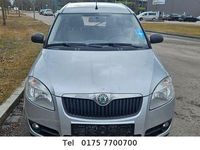 Gebraucht Skoda Roomster 69 PS (50 kW) 2009 Silber Van / Kleinbus