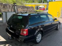 Używany VW Passat 101 KM (74 kW) 2004 Czarny Kombi