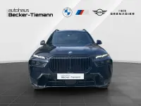Neu BMW X7 Exclusive 352 PS (258 kW) 2026 Carbonschwarz metallic SUV