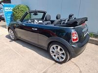 Gebraucht Mini Cooper Cabriolet 122 PS (89 kW) 2011 Midnight black metallic Cabrio