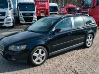 Usado Volvo V50 170 CV (125 kW) 2005 Negro Familiar