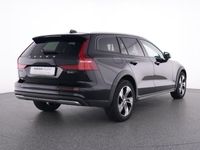 Gebraucht Volvo V60 CC Plus 197 PS (144 kW) 2023 Schwarz Kombi